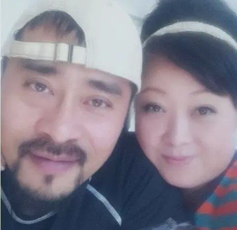 50岁左右的男人微信头像爱情