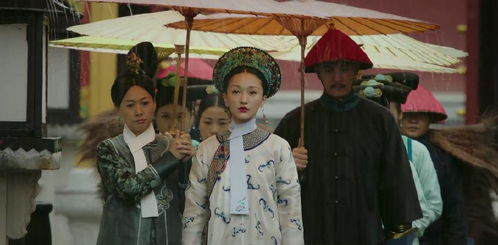 如懿挨了皇帝的耳光,容嬷嬷的表情很抢镜,如懿的眼泪却让人心疼