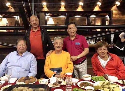赵本山洪金宝等人聚会约饭,梁小龙也受邀出席,网友要搞事情