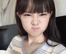 搞笑gif你这电动车前轮和后轮是要离婚的意思啊