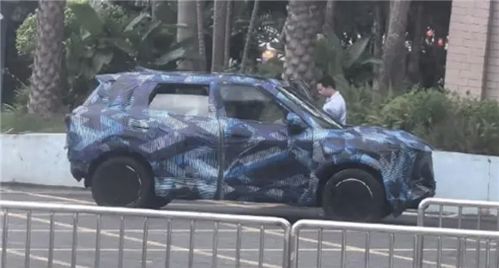 比亚迪新车曝光迷你版硬派越野亮相街头疑似方程豹豹3