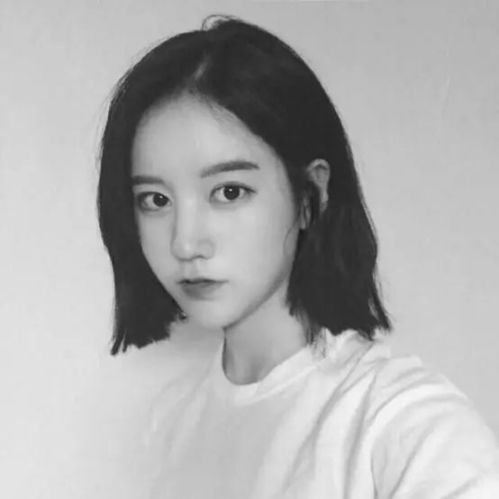 35岁女正脸头像唐筠乔