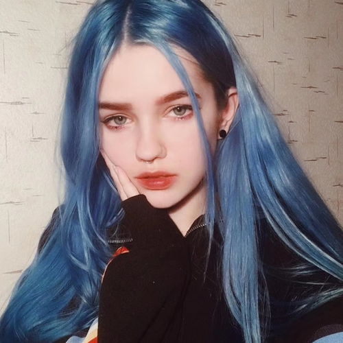 彩发美颜好女人