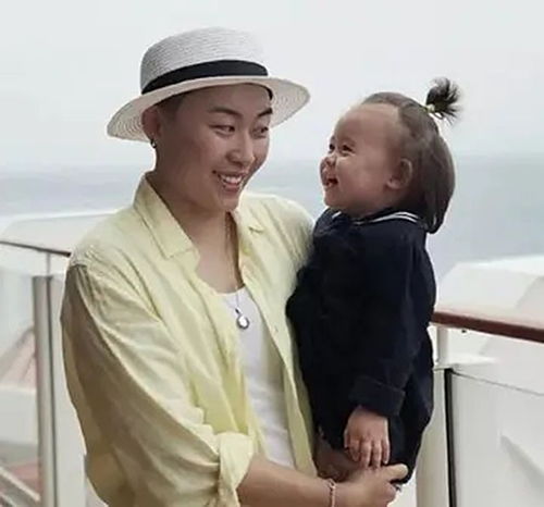 不要男人重金50万生混血女儿的叶海洋,时隔4年,怀上二胎