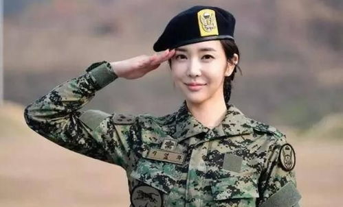 韩国军营之乱女兵被性侵自杀,男兵大搞同性关系被查