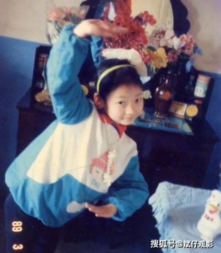 没背景没后台,苦苦奋斗21年,女主播柳岩上位到底有多难
