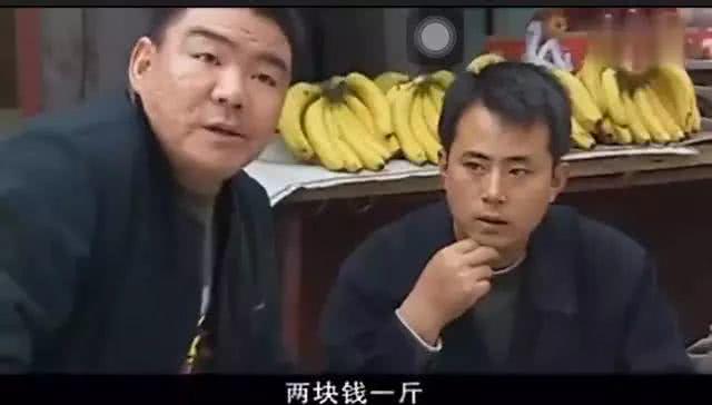 征服中被刘华强砍伤的卖瓜小贩原型,背景强大,刘华强只能跑