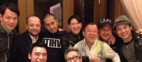 他是梁朝伟的伴郎,演技不输影帝,今为一个女人苦等20年