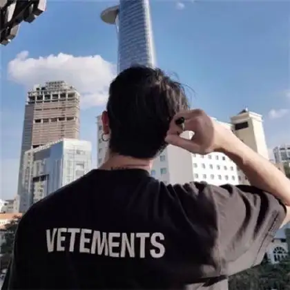 男背影欧美头像,一个人演译冬季的悲伤