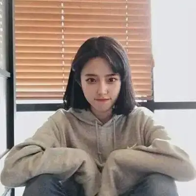 悲伤的头像女生头像难过悲伤的图片