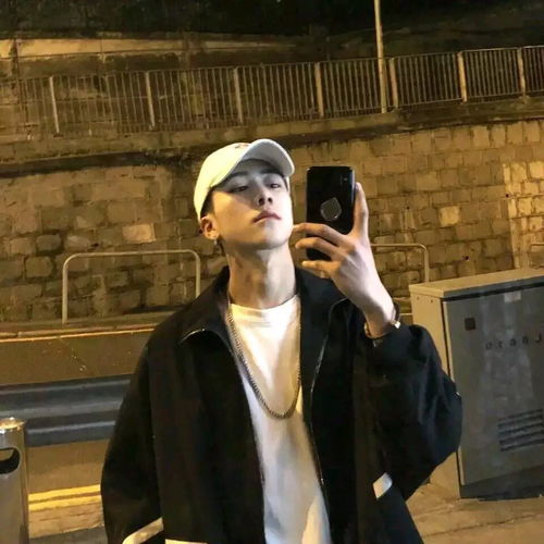 男生头像总有一些情深万水千山