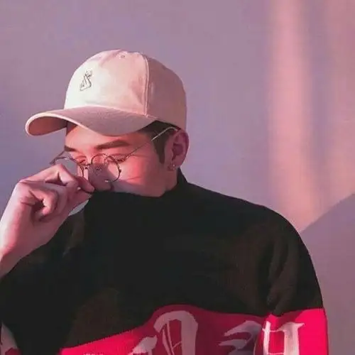 男生头像怕来者不是你