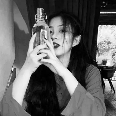 15句有点高傲却很洒脱的句子,句句精致有魅力,适合发朋友圈