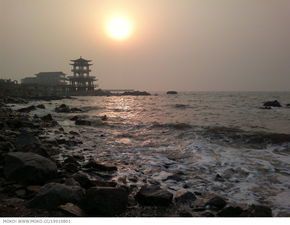 海上日出