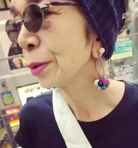 卍物志88岁神仙奶奶和98岁时尚老妖精告诉你如何活得比18岁还让人惊艳